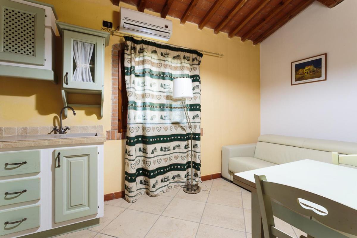 Il Doccino Villa Riparbella Exterior photo